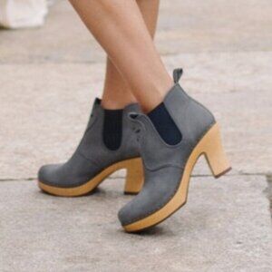 Swedish Hasbeens Opera Blue Slate Nubuck Leather Wooden Platform Ankle Boots